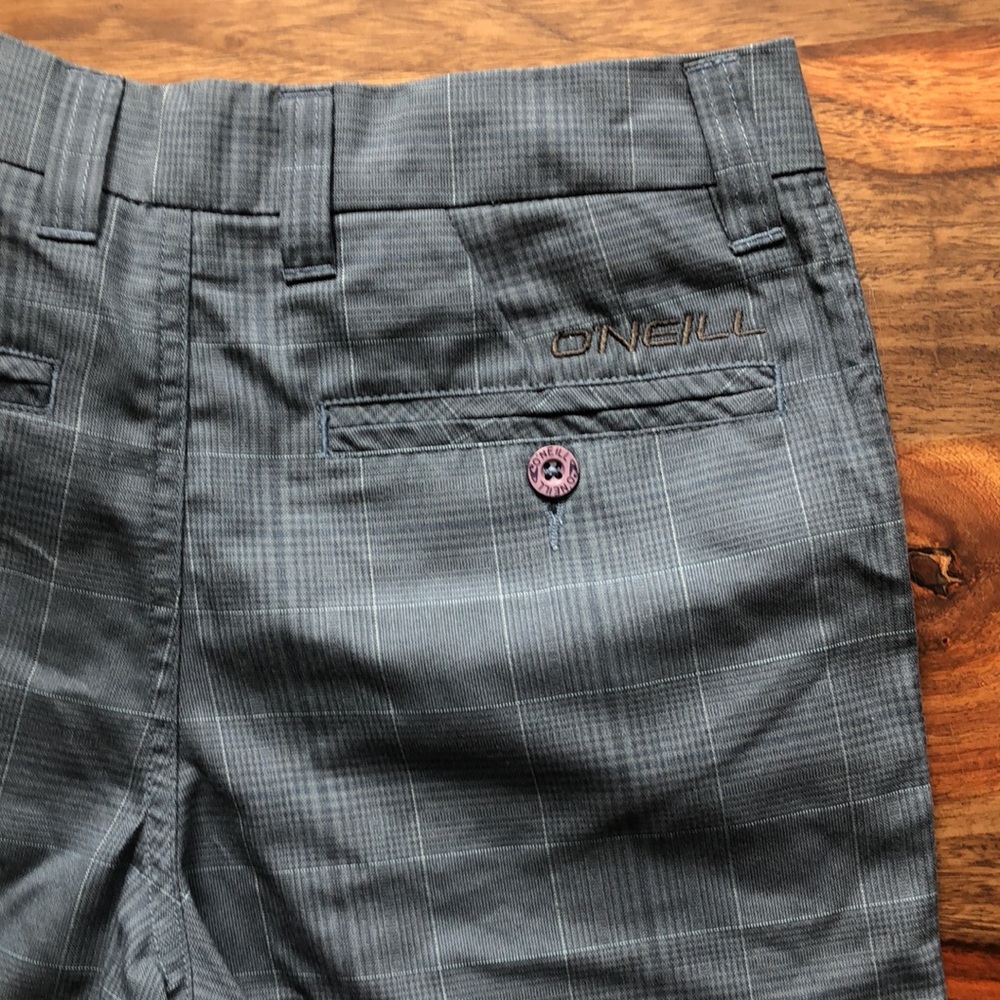 Shorts - Picture 3 of 5